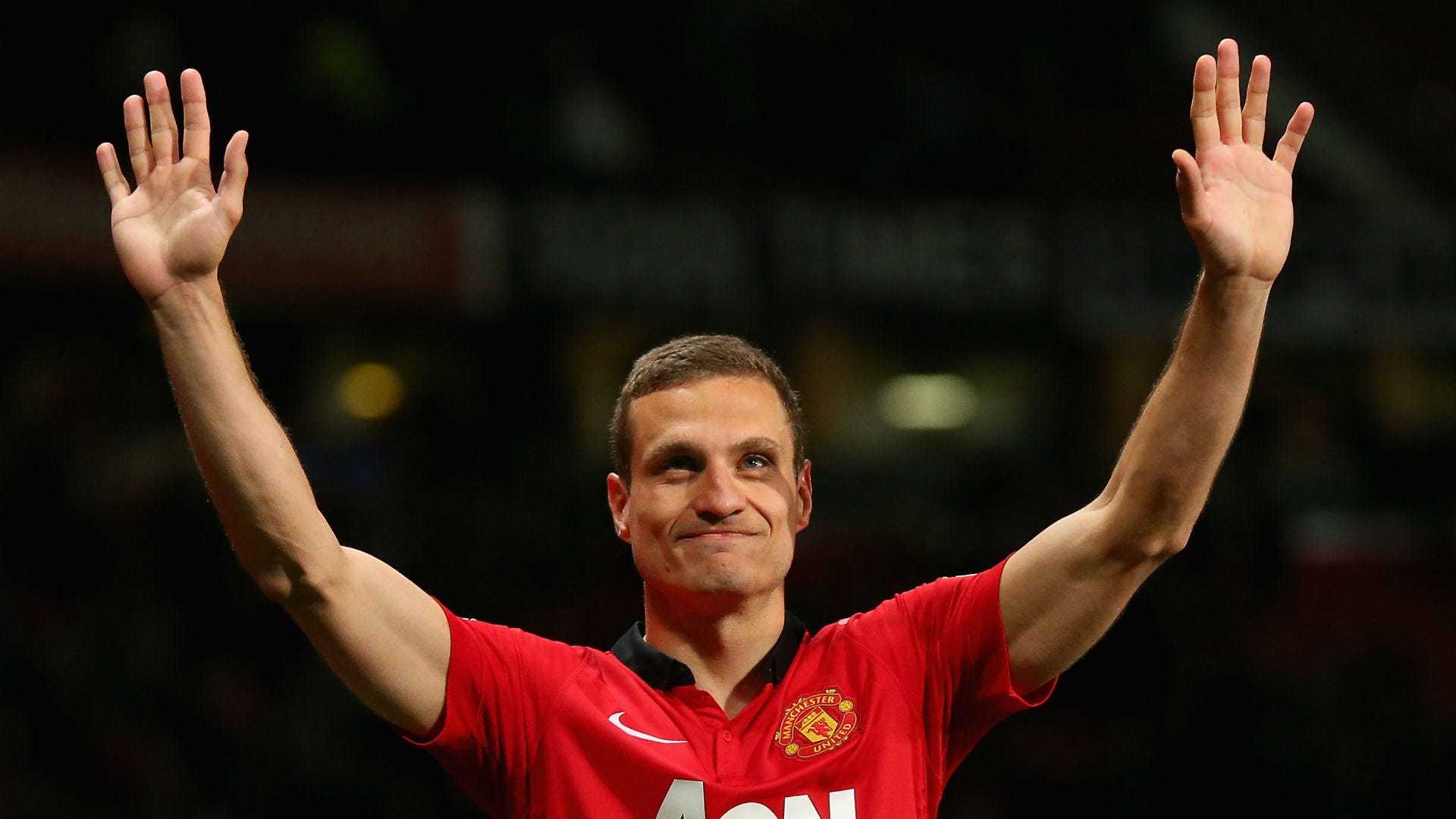 Vidic là hậu vệ MU trong giai đoạn từ 2006 đến 2014