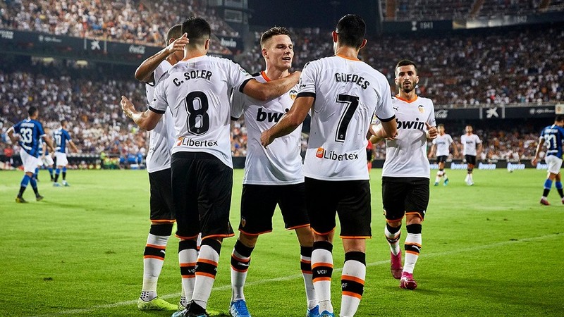 CLB Valencia là đội bóng nổi tiếng, tên tuổi tại La Liga