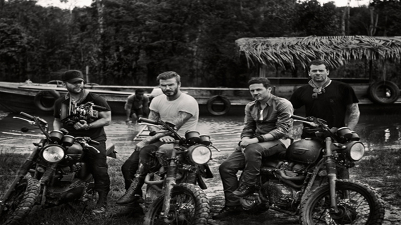 Cầu thủ Beckham tham gia rất nhiều các hoạt động, thậm chí cả đóng phim