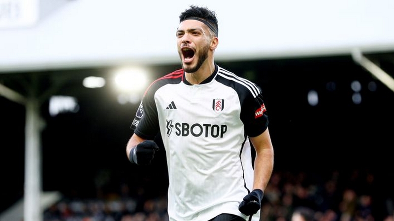 Raul Jimenez từng nổi danh tại Ngoại Hạng Anh và đang cống hiến tại Fulham