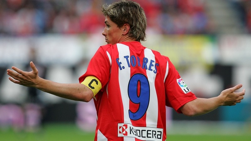 Anh từng gây kỷ lục là đội trưởng trẻ nhất của Atletico Madrid