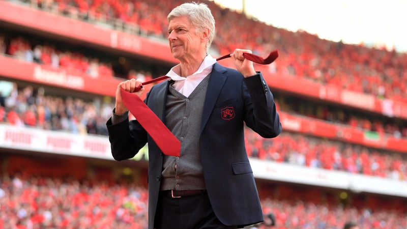 Huấn luyện viên Arsene Wenger - Vị cha già của pháo thủ thành London