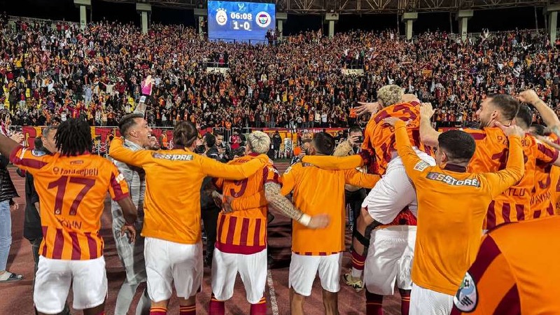 Galatasaray luôn là câu lạc bộ có hình thức chuyển nhượng đầy thú vị