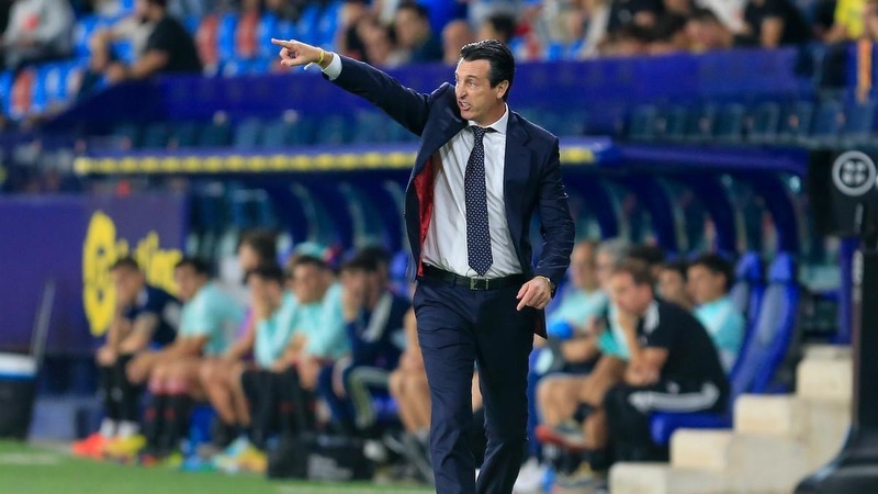 Unai Emery chứng minh bản thân vẫn là bậc thầy