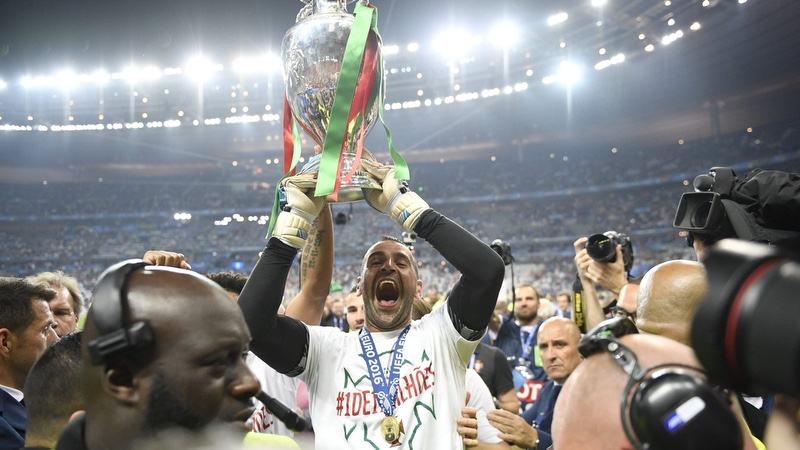 Thủ môn Rui Patricio đã gắn liền với chức vô địch quý giá của Bồ Đào Nha