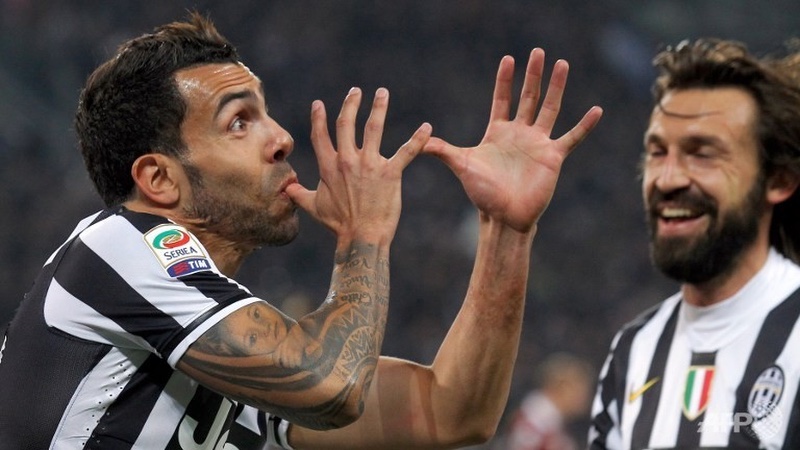 Cầu thủ Carlos Tevez thực sự là một gã ngựa chứng