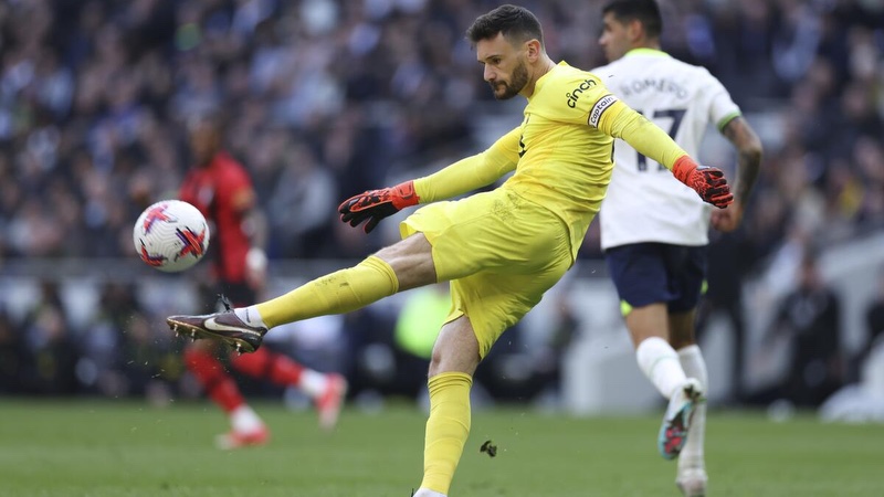 Thủ môn Hugo Lloris - Chạm tay vào đỉnh cao và lặng lẽ biến mất