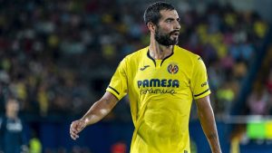 Cầu thủ Raul Albiol - Cây trường sinh từng coi thường bóng đá Việt Nam