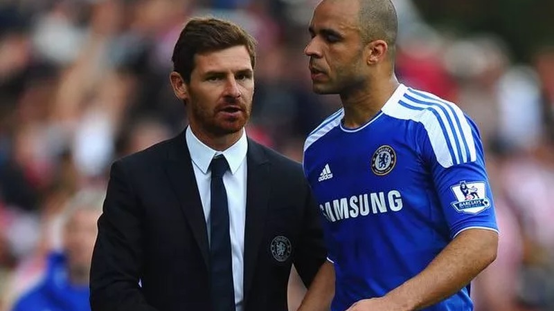 Anh cũng chơi cho Chelsea, nhưng không quá thành công