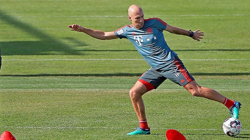 Thứ tự hào nhưng cũng gây khó khăn cho cầu thủ Arjen Robben