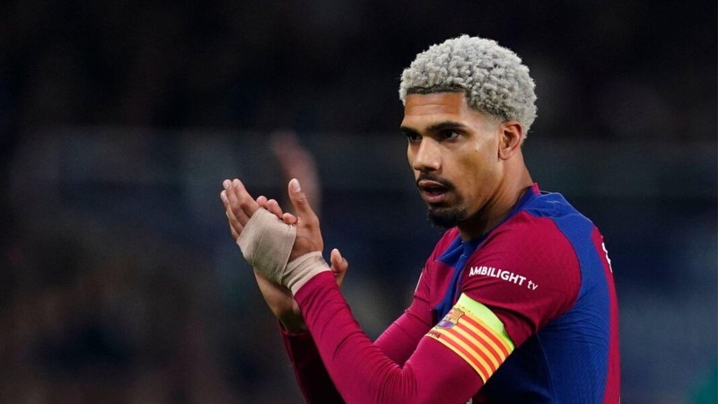 Thậm chí còn được nhận đặc ân lớn tại Barca